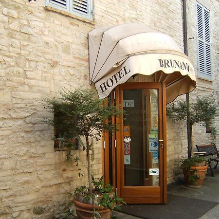 Hotel Palazzo Brunamonti Bevagna Kültér fotó