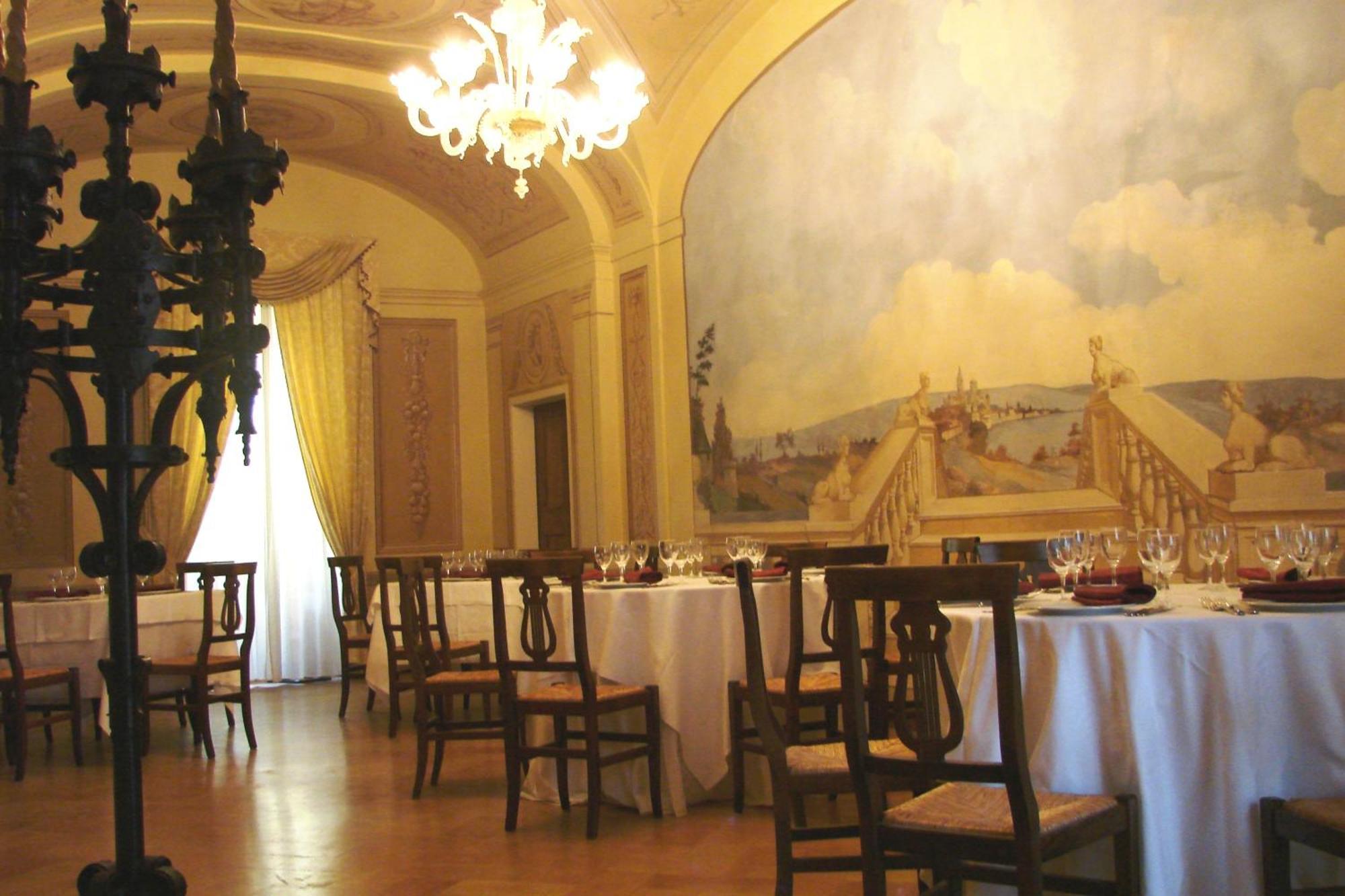 Hotel Palazzo Brunamonti Bevagna Kültér fotó